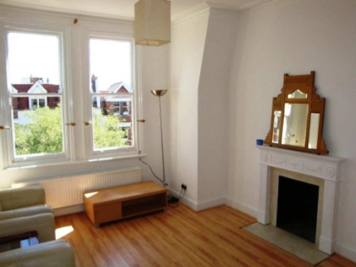 			NEW INSTRUCTION, 3 Bedroom, 1 bath, 1 reception Flat			 Honeybourne Road, WEST HAMPSTEAD